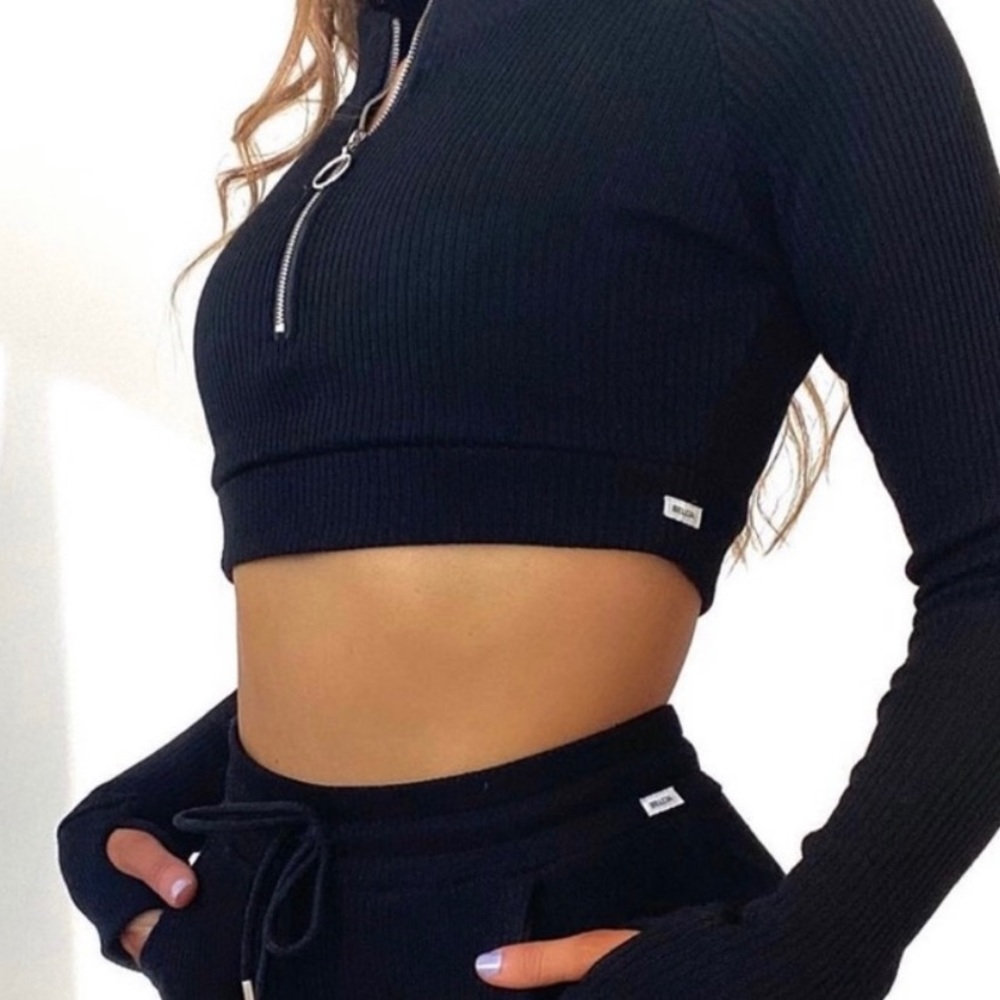 Black lounge set